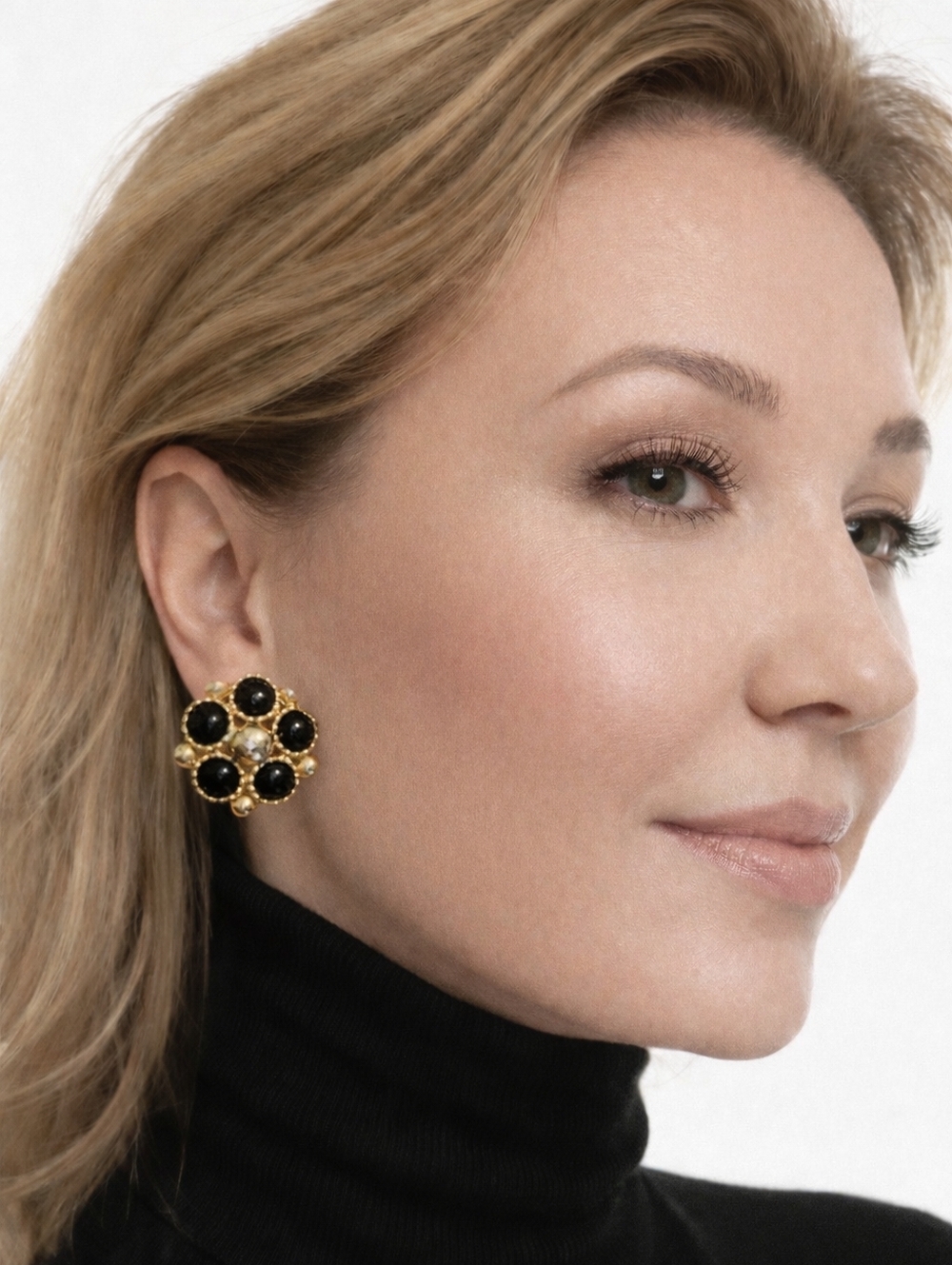 Vintage Yosca Gold Clip-On Earrings – Designer Statement